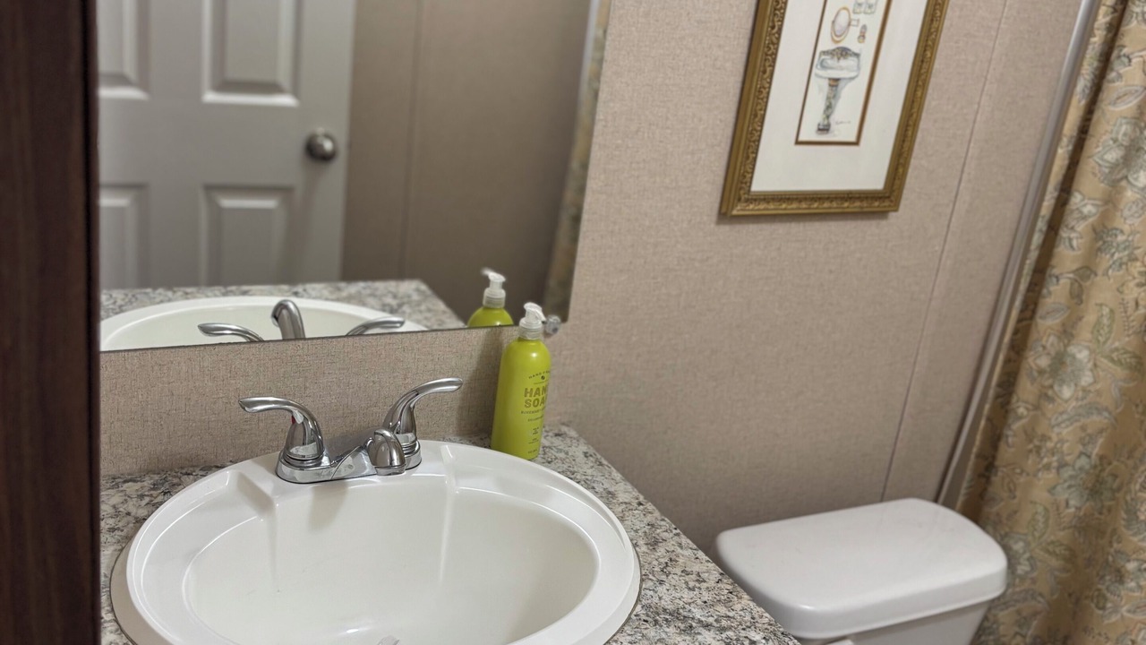 Photo of Bathroom in Coleman