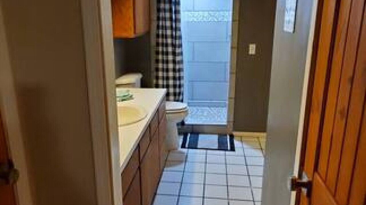Photo of Bathroom in Sulphur
