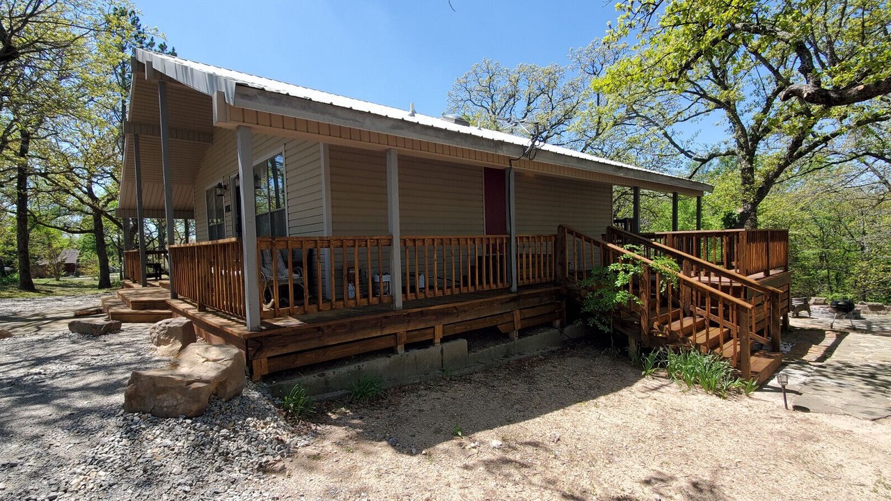 Photo of Outdoor in Sulphur