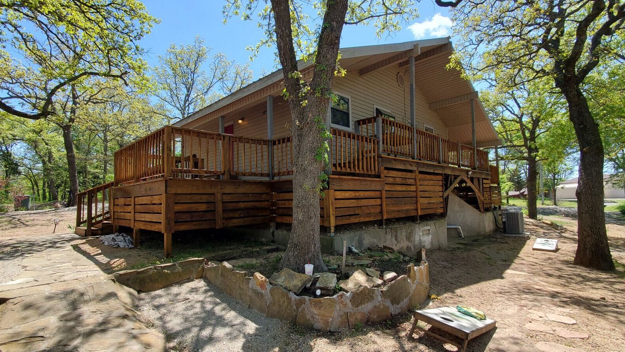 Photo of Outdoor in Sulphur