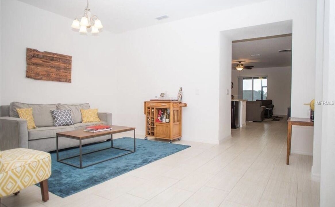 Photo of Livingroom in Clermont