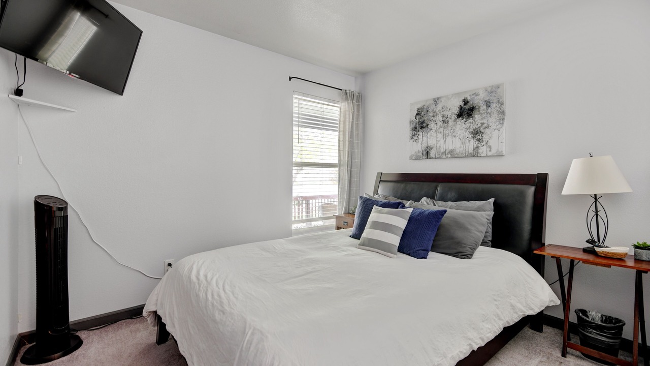 Photo of Bedroom in Loveland