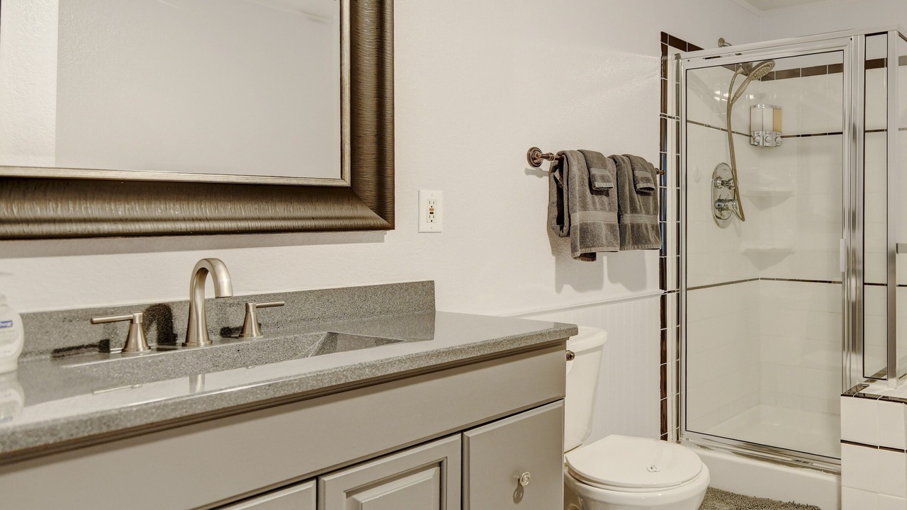 Photo of Bathroom in Loveland