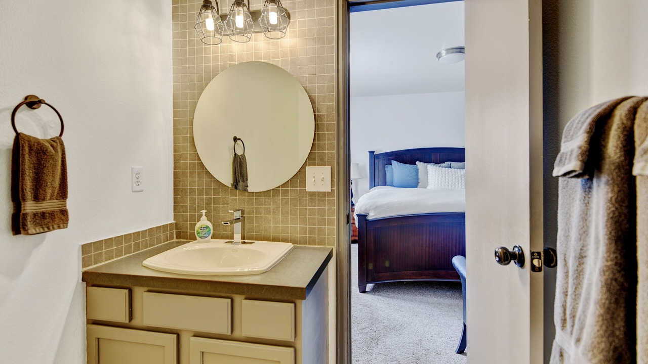 Photo of Bathroom in Loveland