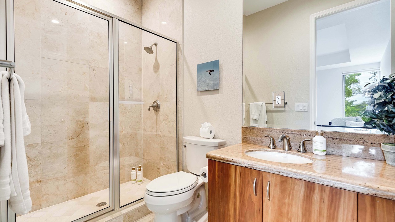 Photo of Bathroom in Colee Hammock
