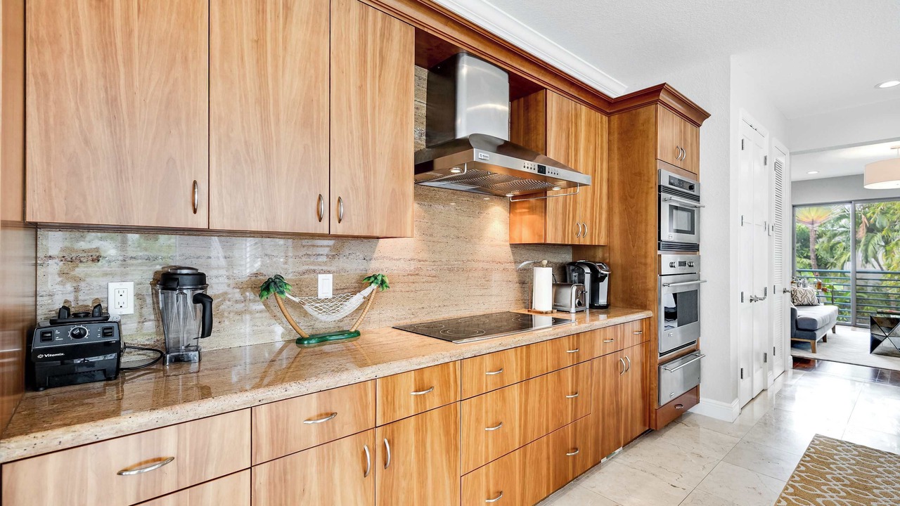 Photo of Kitchen in Colee Hammock
