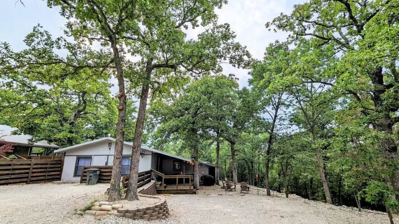 Photo of Outdoor in Sulphur