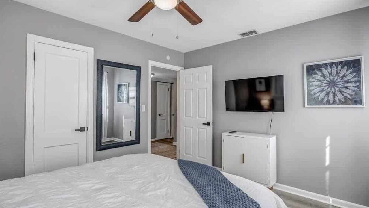 Photo of Bedroom in St. Nicholas