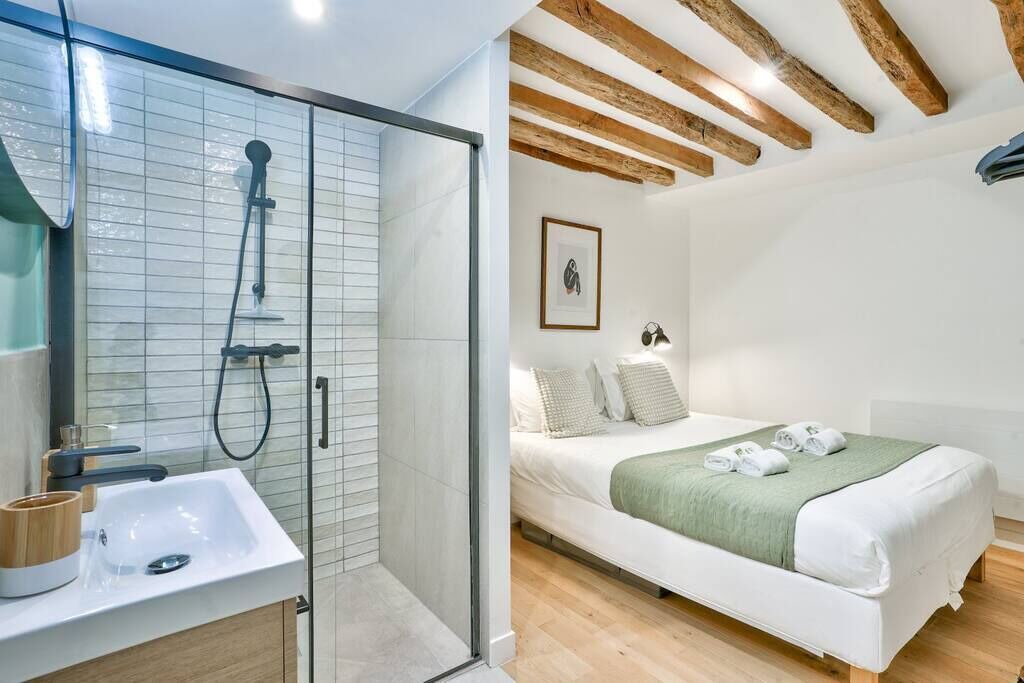 Photo of Bathroom in Bonne-Nouvelle