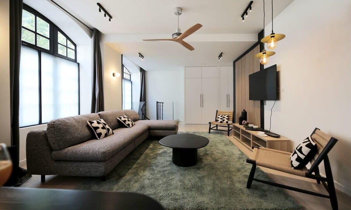 Photo of Livingroom in 10th Arrondissement