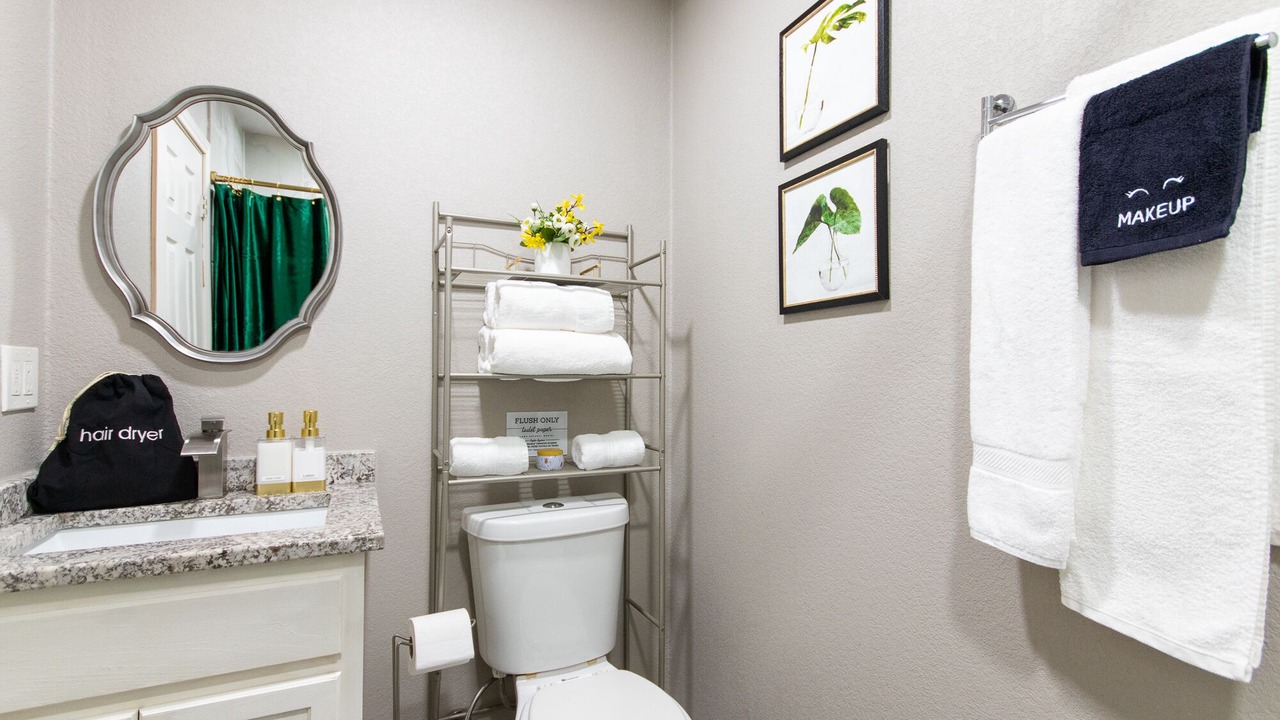 Photo of Bathroom in Mesquite