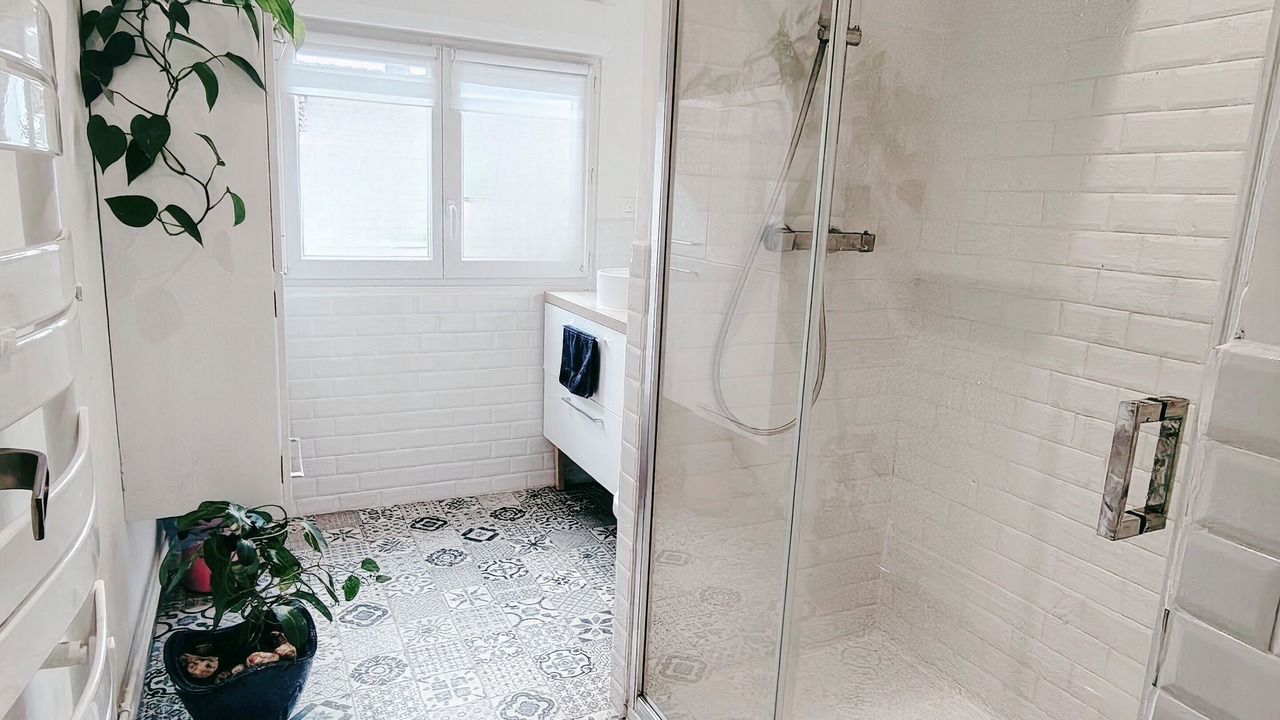 Photo of Bathroom in Bourgtheroulde-Infreville