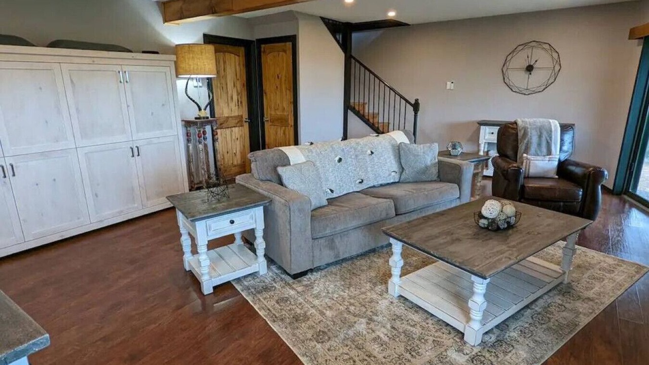 Photo of Livingroom in Sulphur