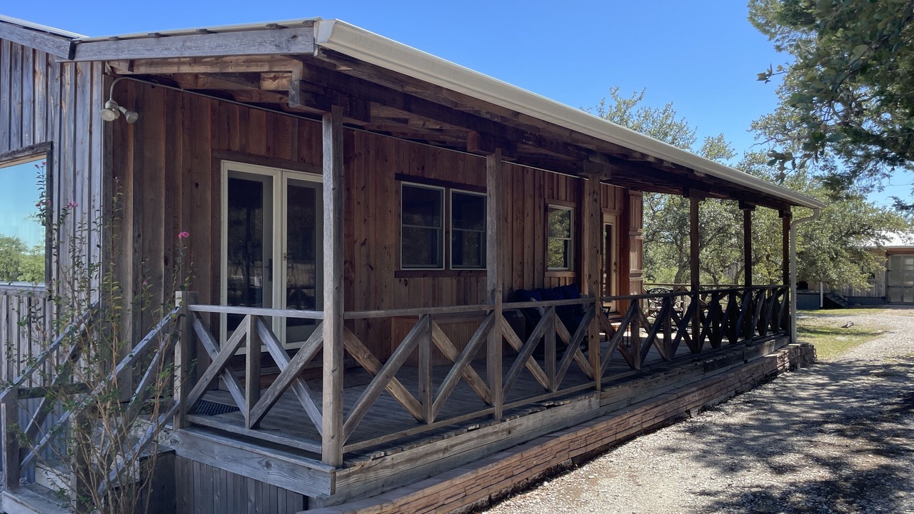 Photo of Outdoor in Round Mountain