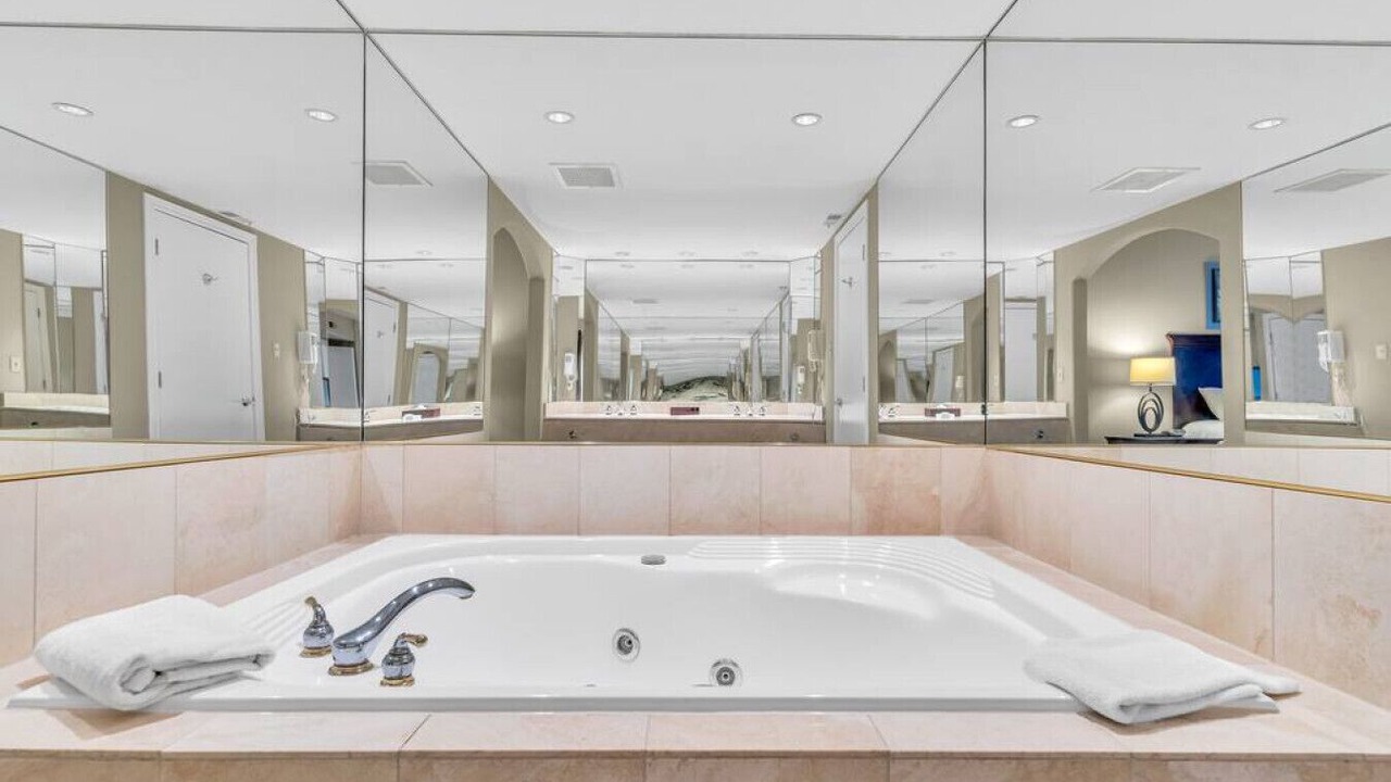 Photo of Bathroom in Oro-Medonte