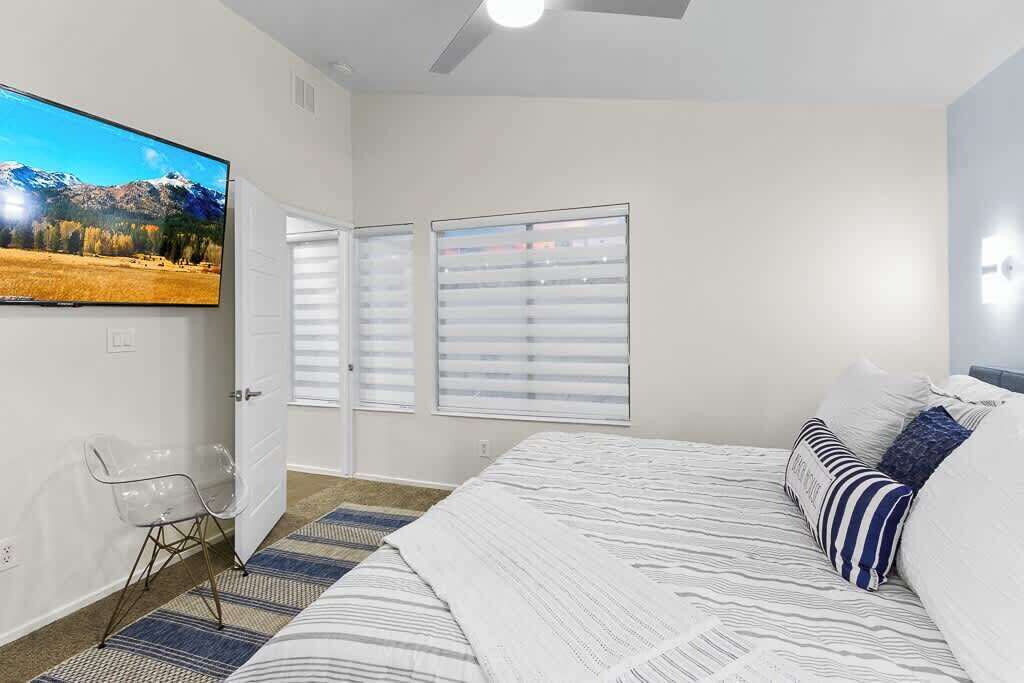 Photo of Bedroom in Biggs Field