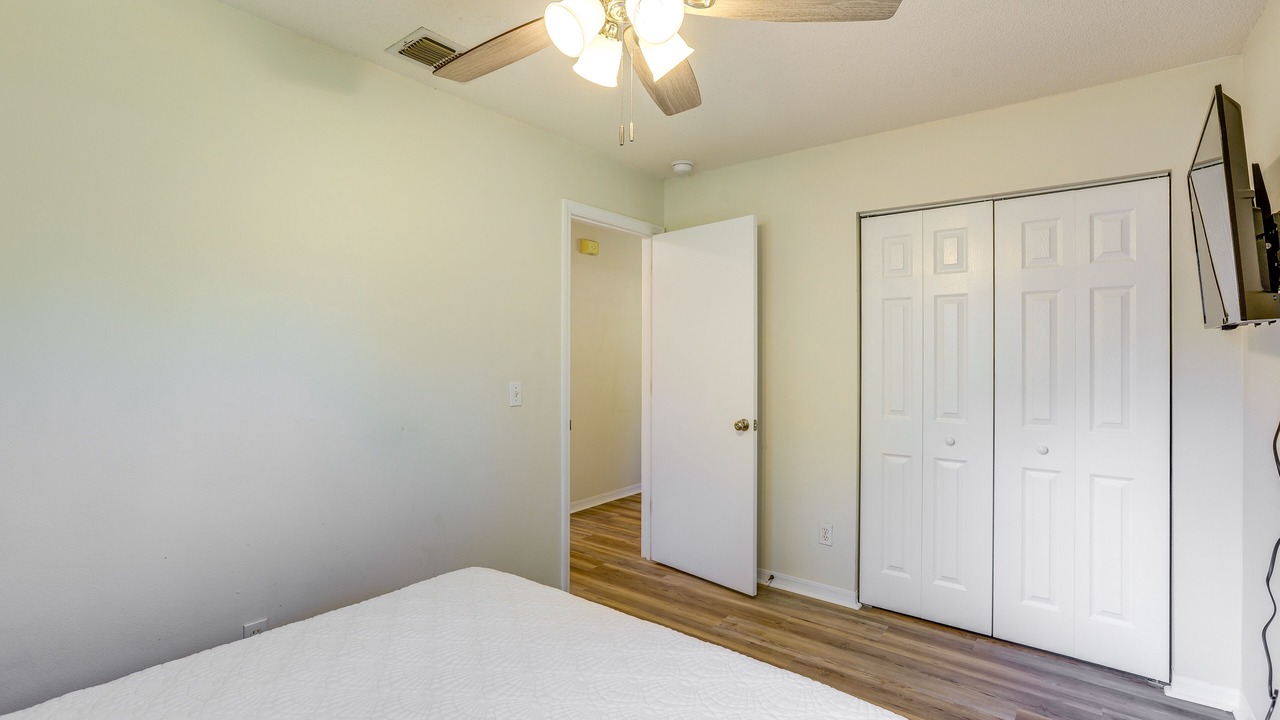 Photo of Bedroom in Williston Highlands