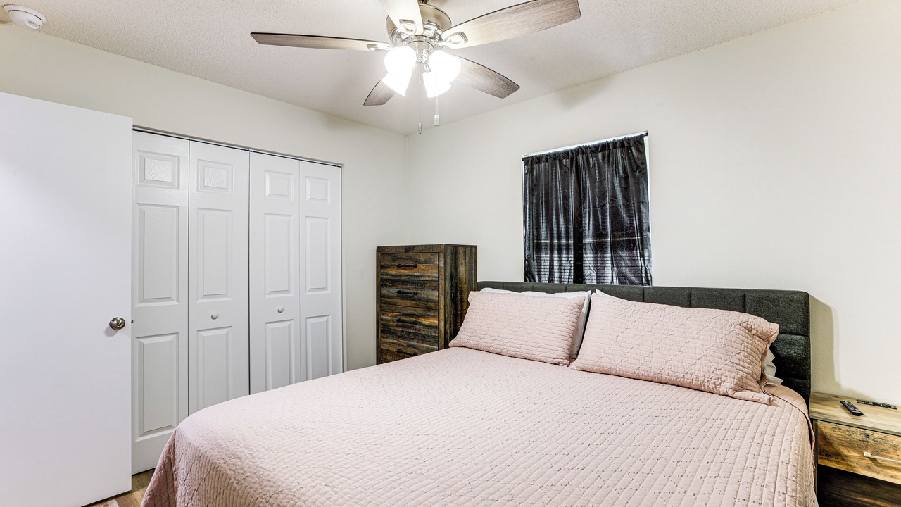 Photo of Bedroom in Williston Highlands