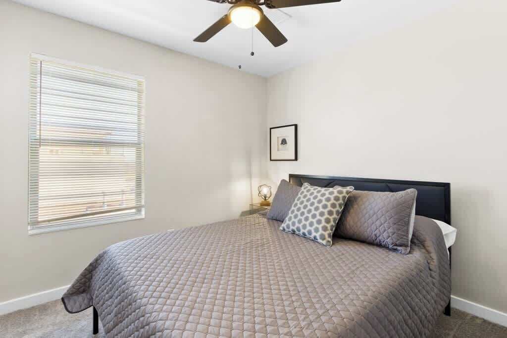 Photo of Bedroom in Biggs Field