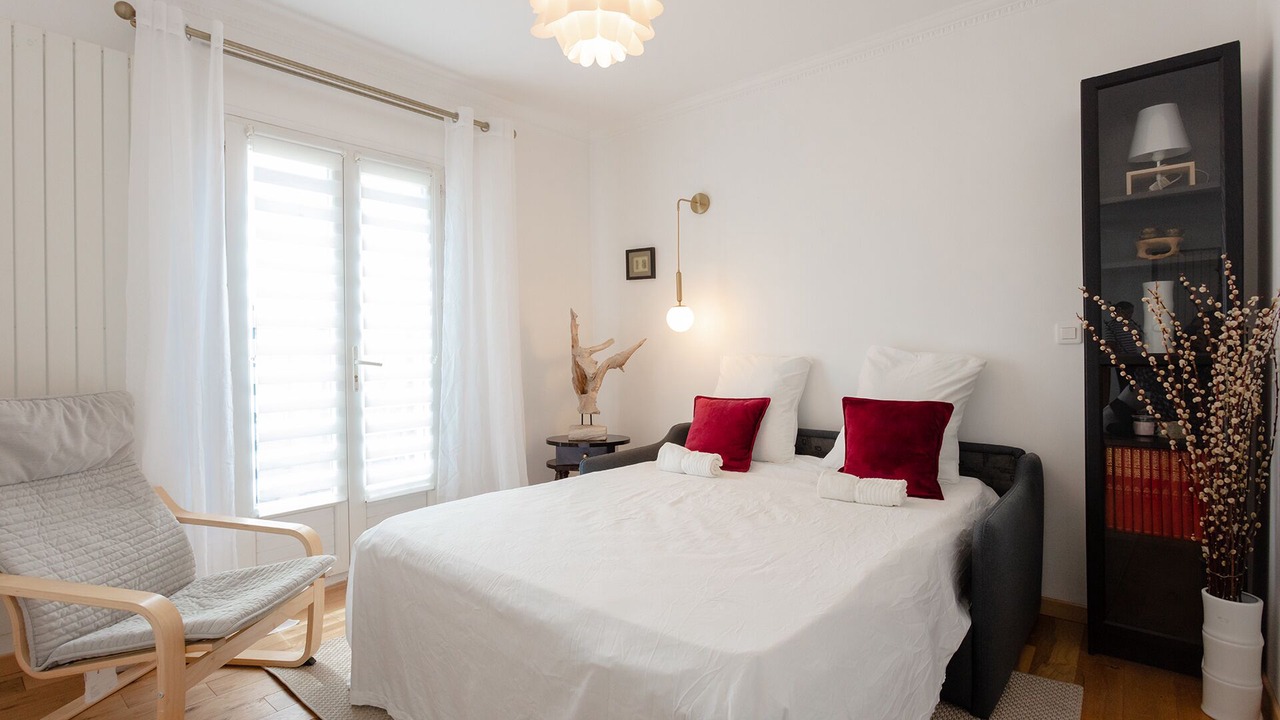 Photo of Bedroom in Le Kremlin-Bicetre