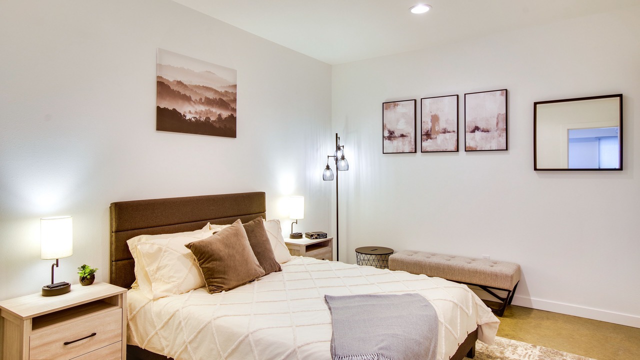 Photo of Others in Everett