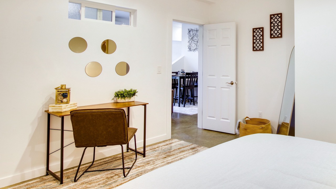 Photo of Bedroom in Everett