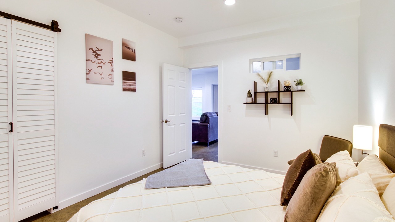 Photo of Bedroom in Everett