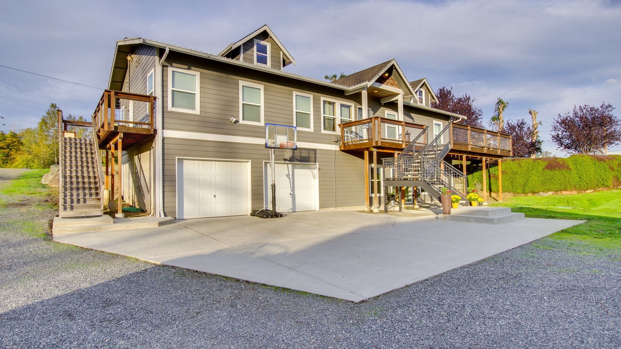 Photo of Outdoor in Everett