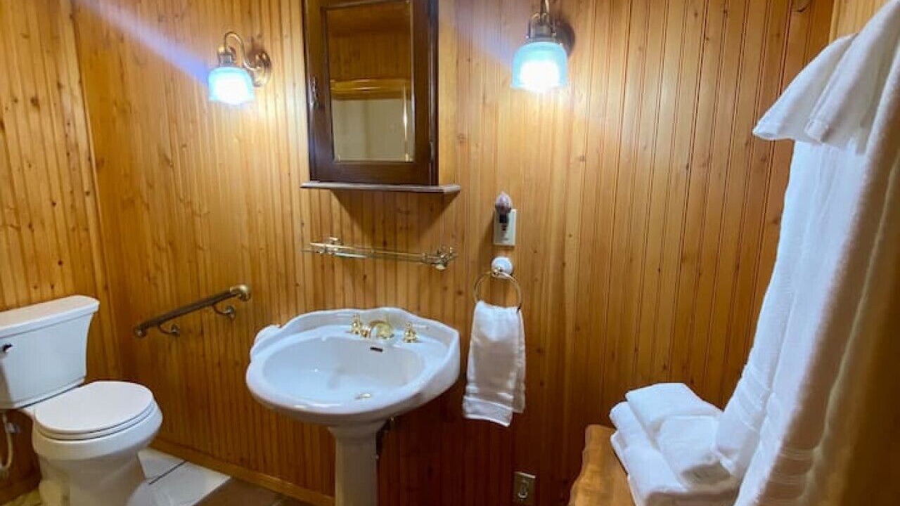 Photo of Bathroom in Sutter Creek