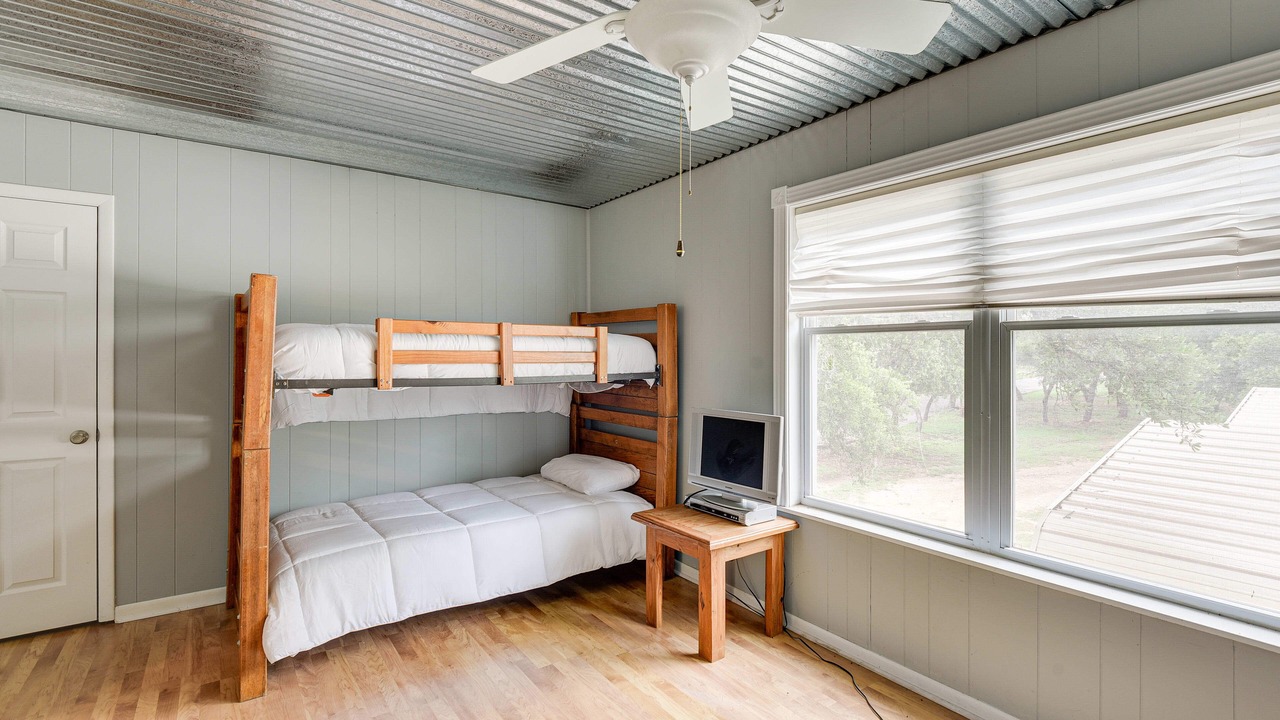 Photo of Bedroom in Brownwood