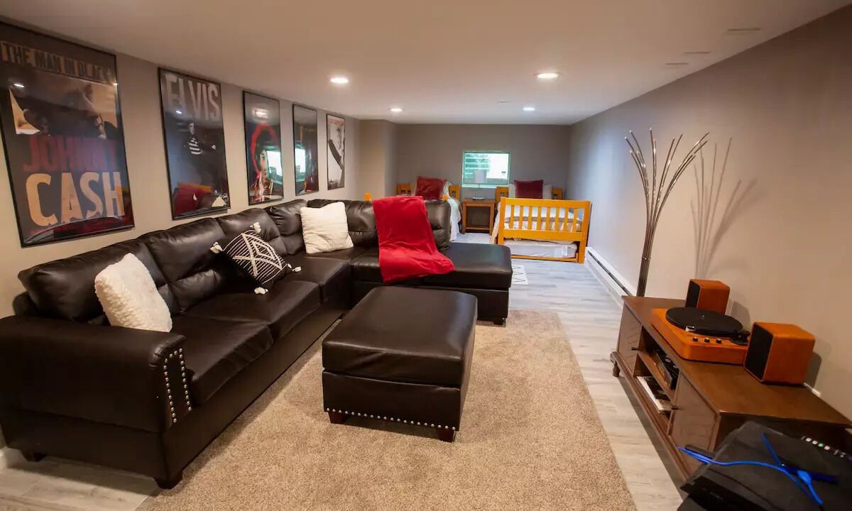 Photo of Livingroom in Pocono Lake