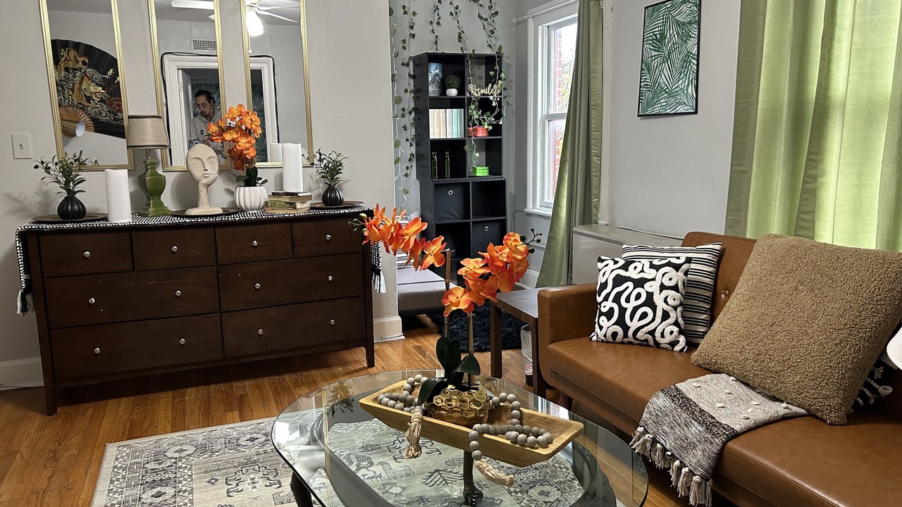 Photo of Livingroom in Albany