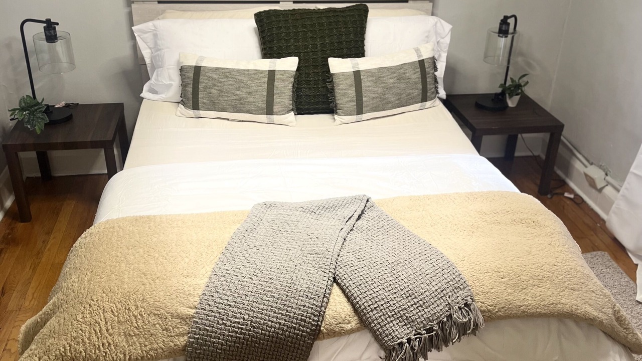 Photo of Bedroom in Albany