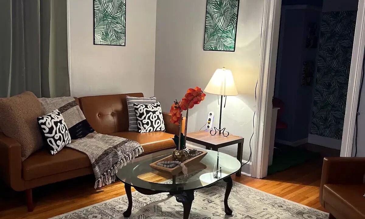 Photo of Livingroom in Albany