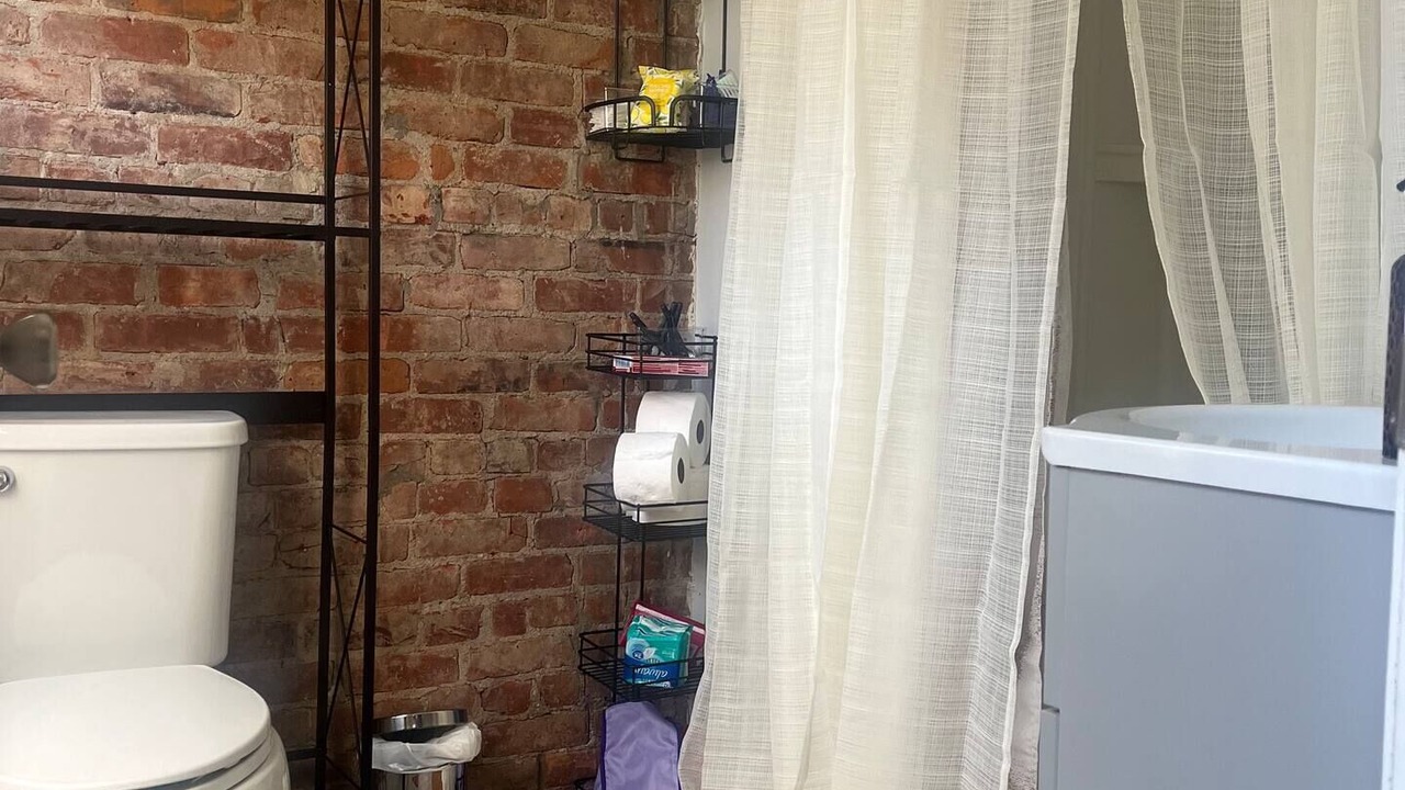 Photo of Bathroom in Albany