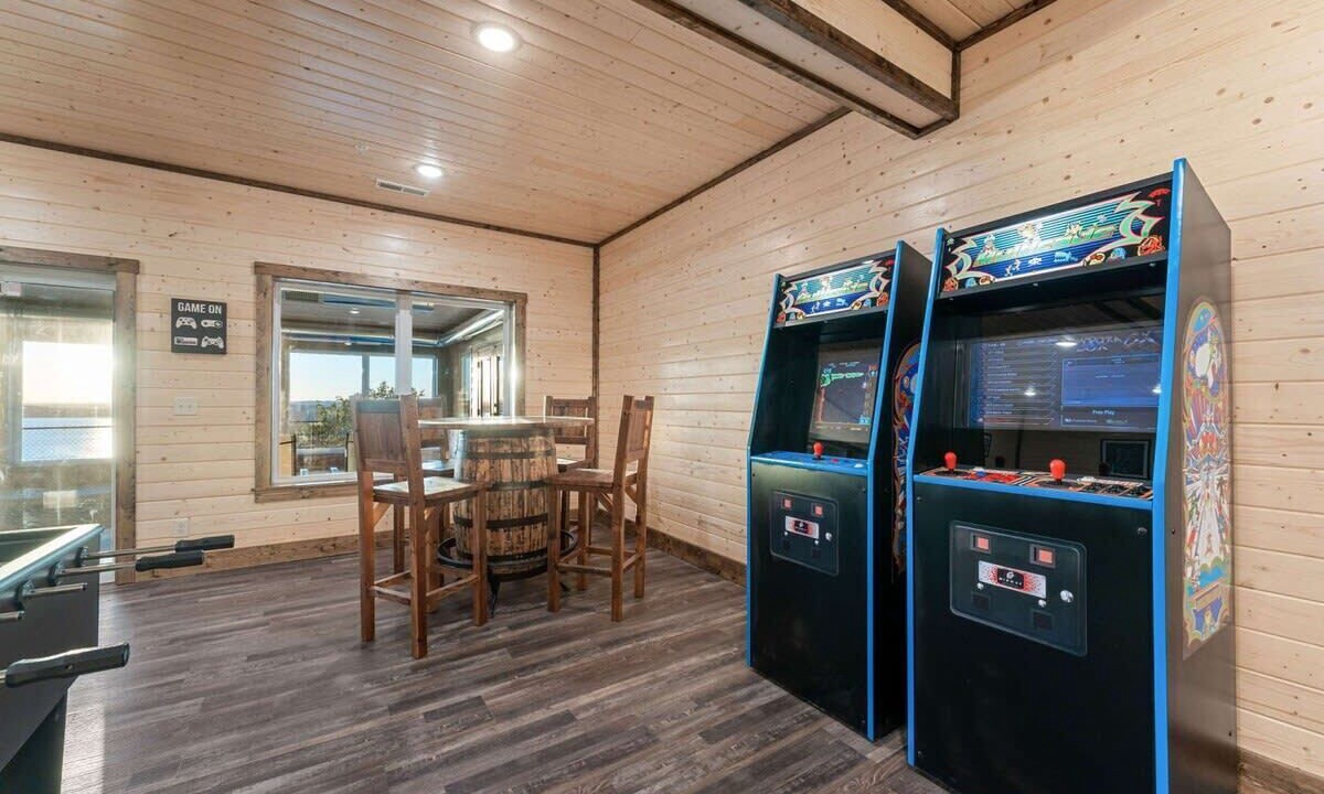 Photo of Bedroom in Kimberling City