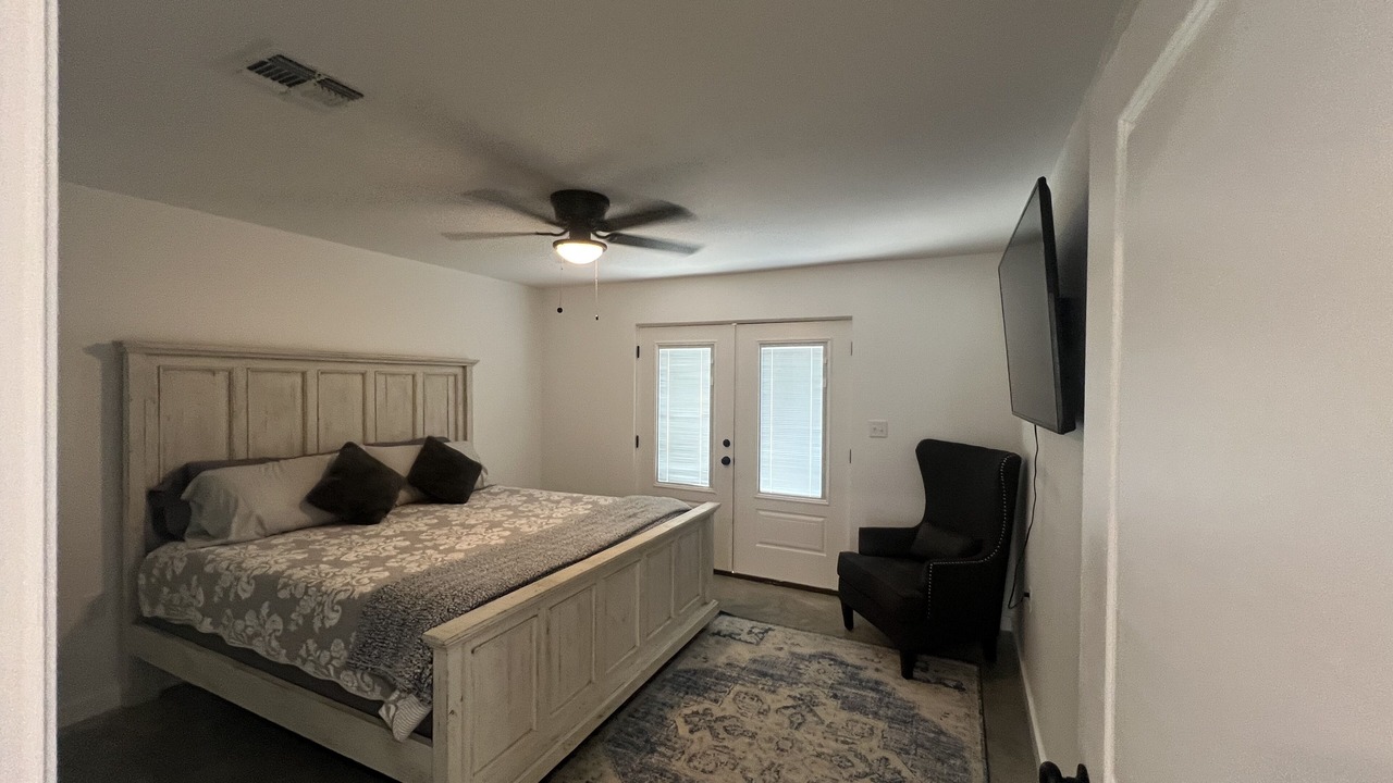 Photo of Bedroom in Jonesville