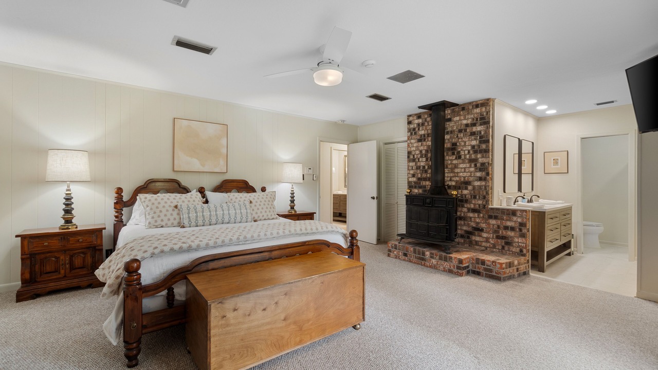 Photo of Bedroom in Hattiesburg