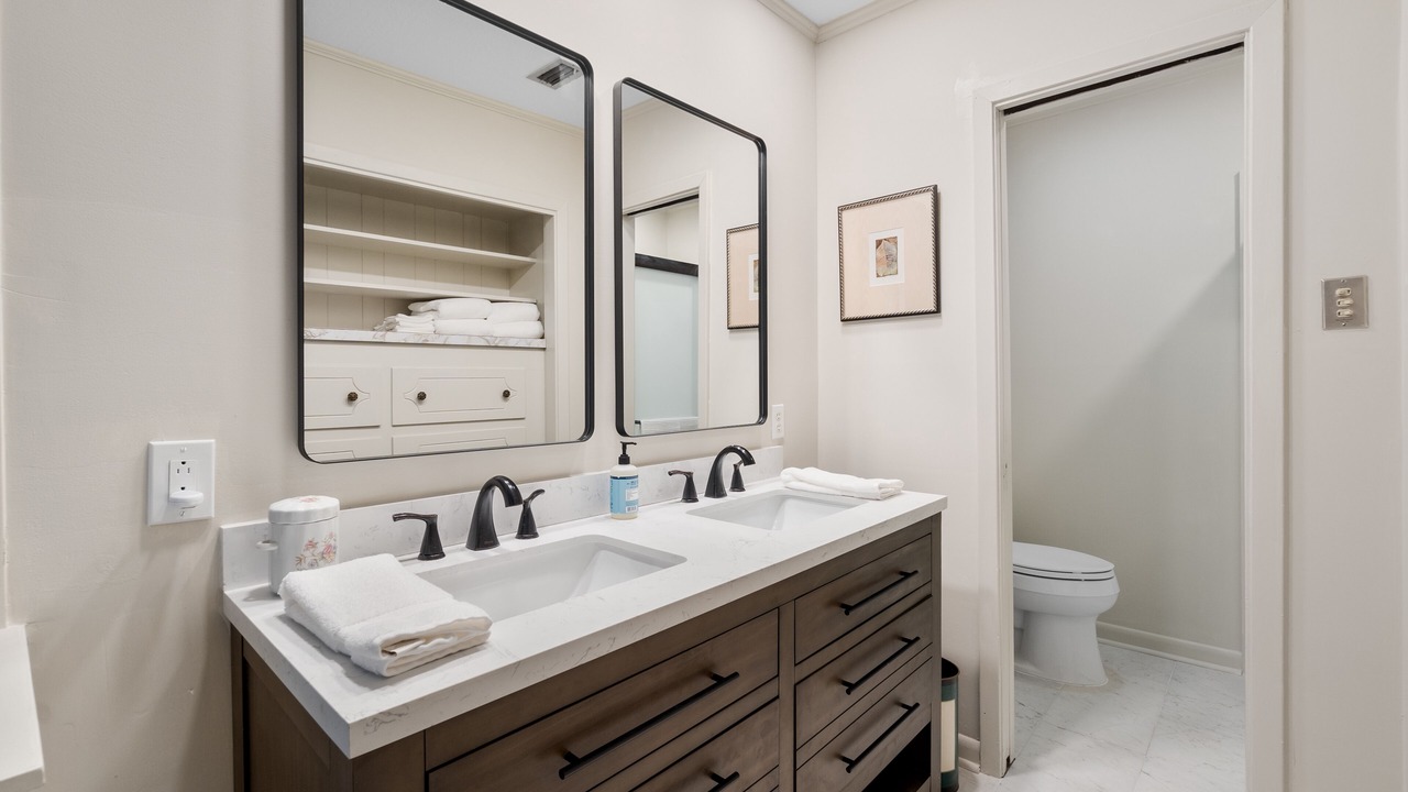 Photo of Bathroom in Hattiesburg