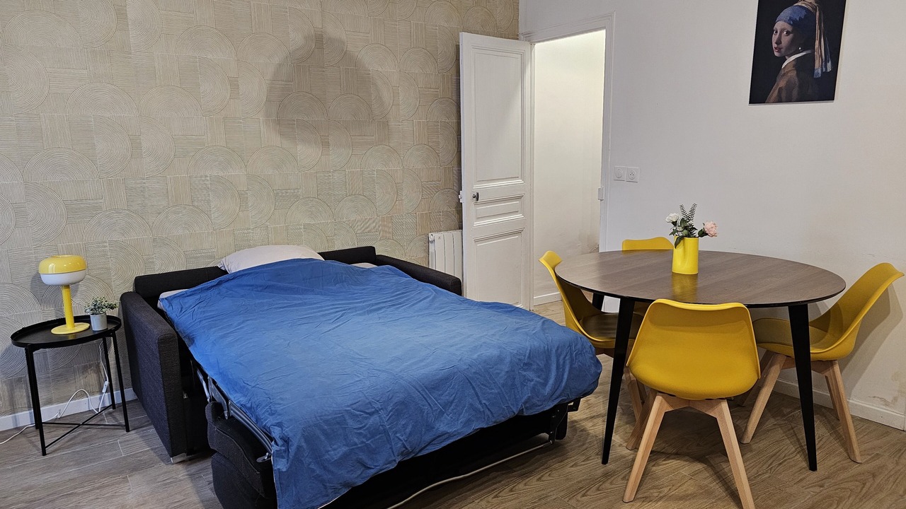 Photo of Bedroom in Bagnolet