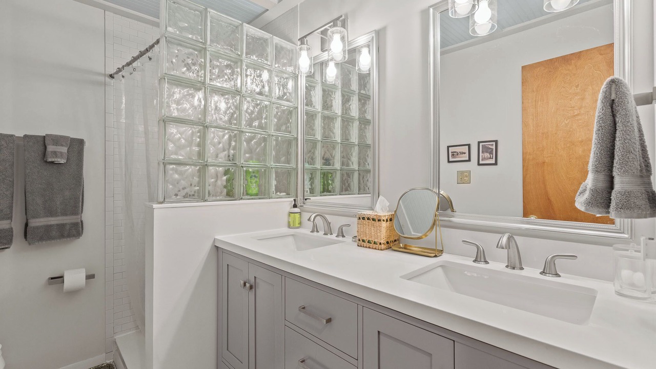 Photo of Bathroom in Chesapeake Ranch Estates-Drum Point