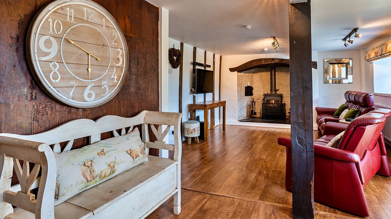 Photo of Livingroom in East Portlemouth