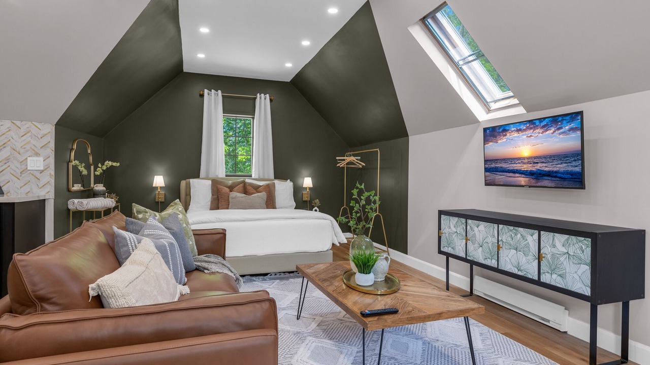 Photo of Livingroom in Fort Erie