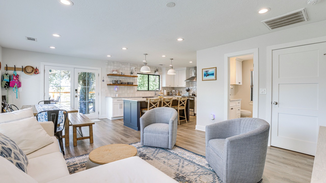 Photo of Livingroom in Blue Bell Estates