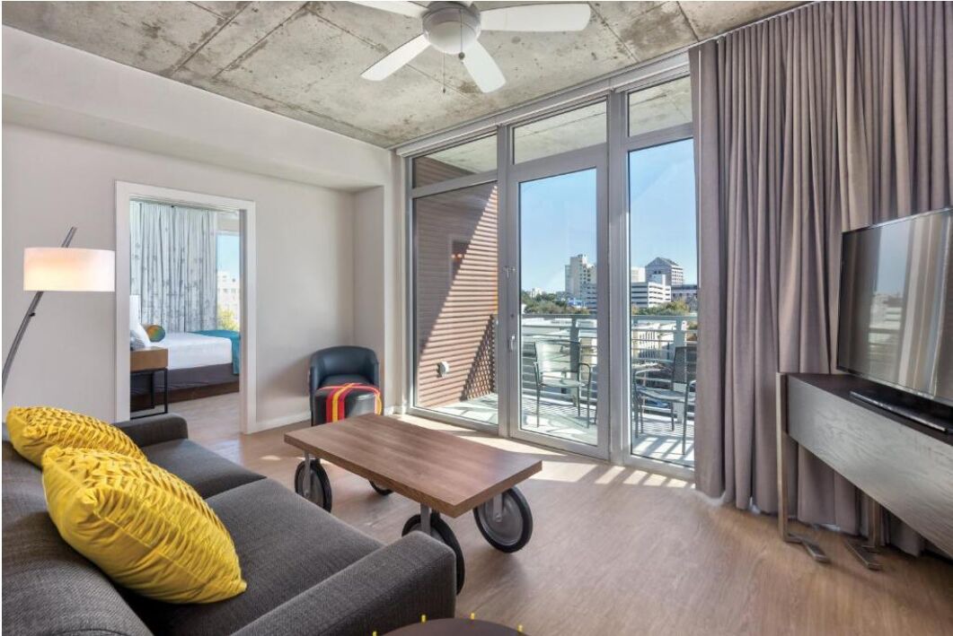 Photo of Livingroom in Warehouse District