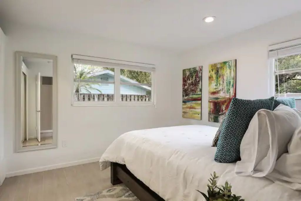 Photo of Bedroom in Arlington Park