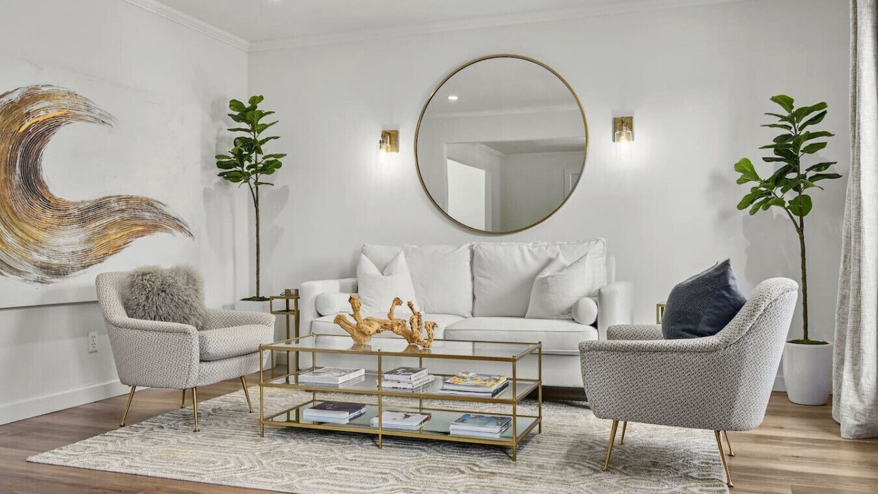 Photo of Livingroom in Jester Estates