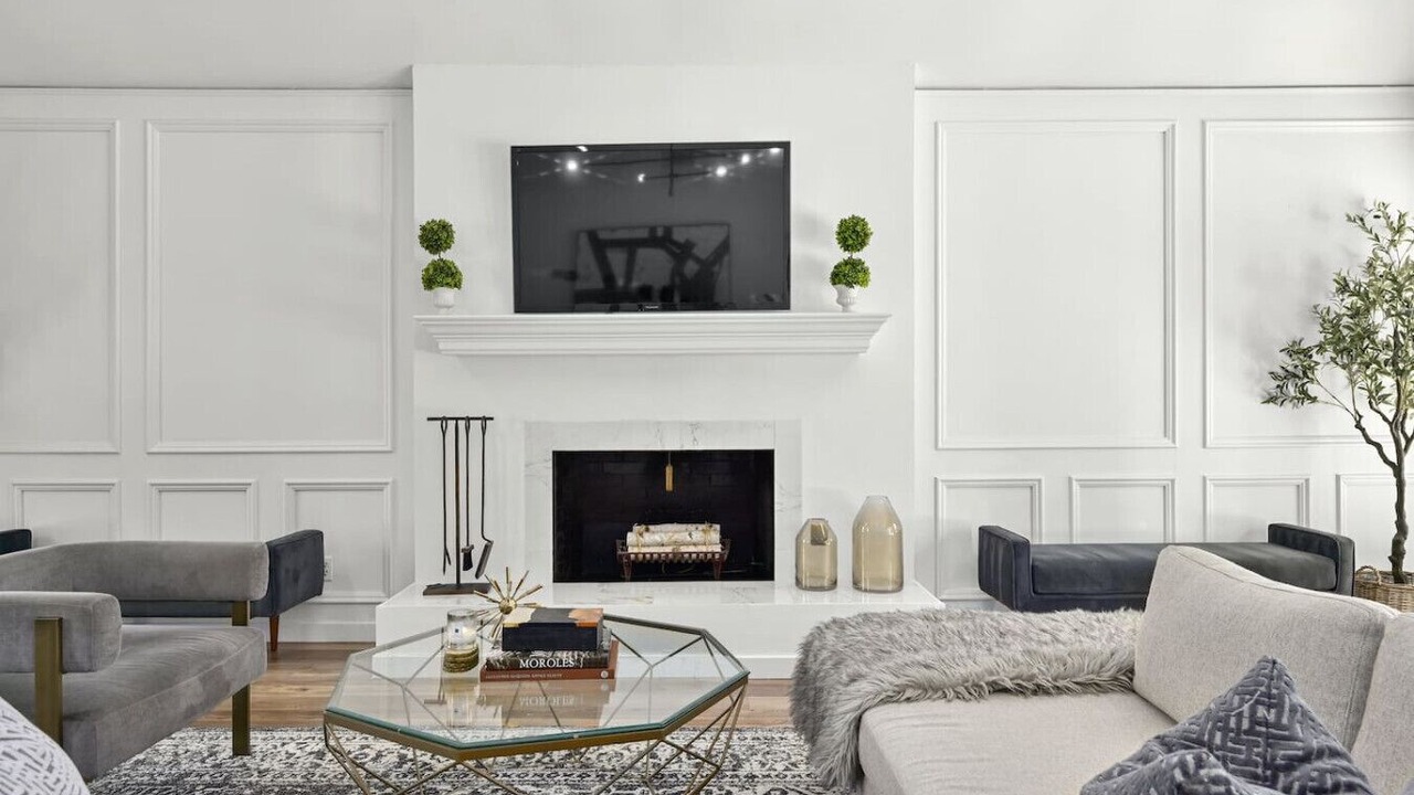 Photo of Livingroom in Jester Estates