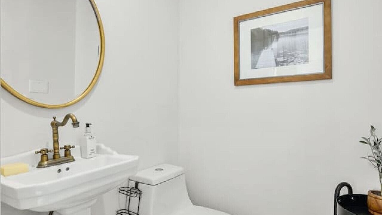 Photo of Bathroom in Jester Estates