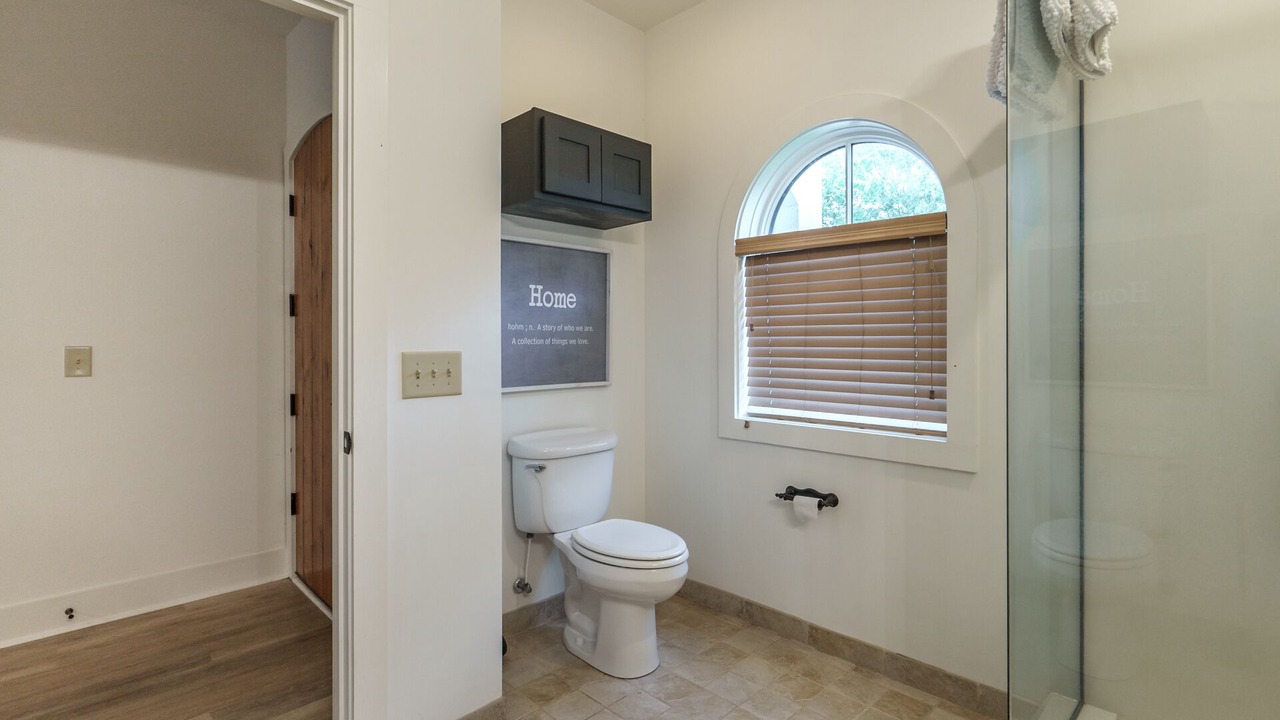 Photo of Bathroom in Eatonton